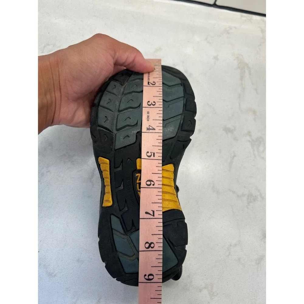 Keen Newport H2 Kids Sandals Black Yellow Waterproof Hiking Water Shoes Size 2